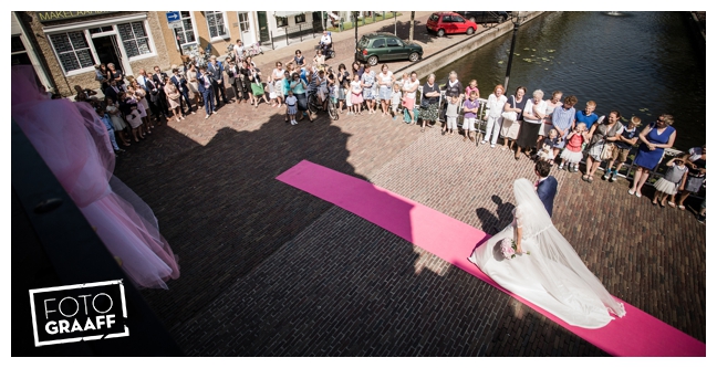 bruidsfotografie Oud Beijerland en feest in Koetshuis_274